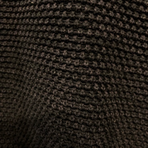 Men’s Charcoal LG Denver Hayes Sweater - Picture 4 of 4